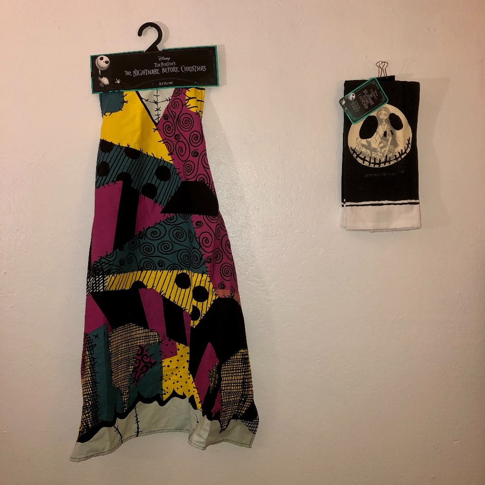 NWT Nightmare Before Christmas Sally Apron Kitchen Towel Jack